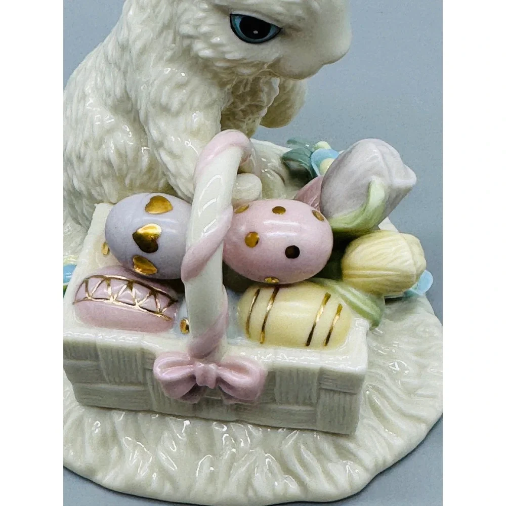 Lenox figurine easter